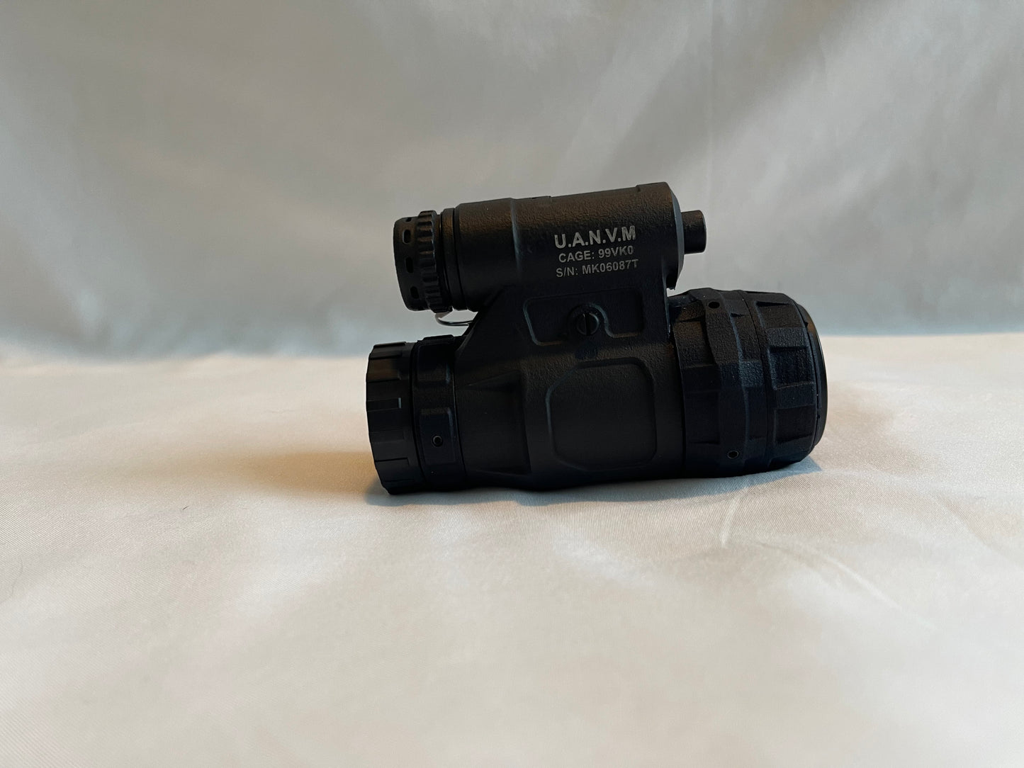 Elbit White Phoshor Nocturn Industries Tanto
