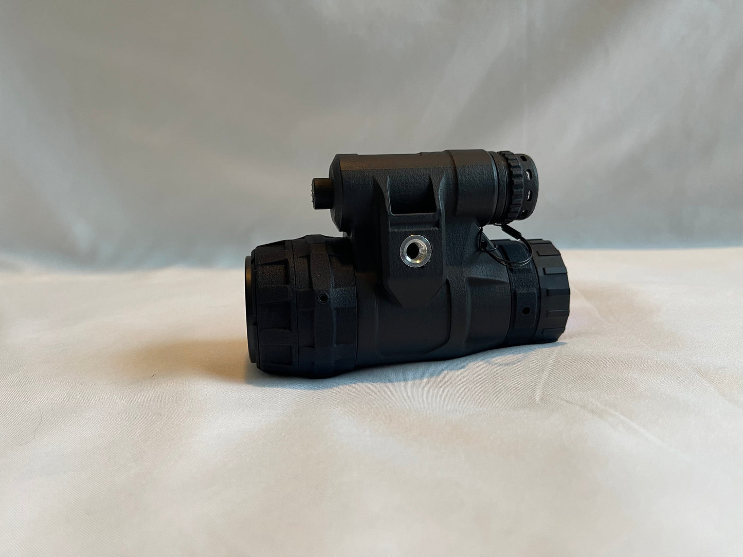Photonis White Phoshor Nocturn Industries Tanto
