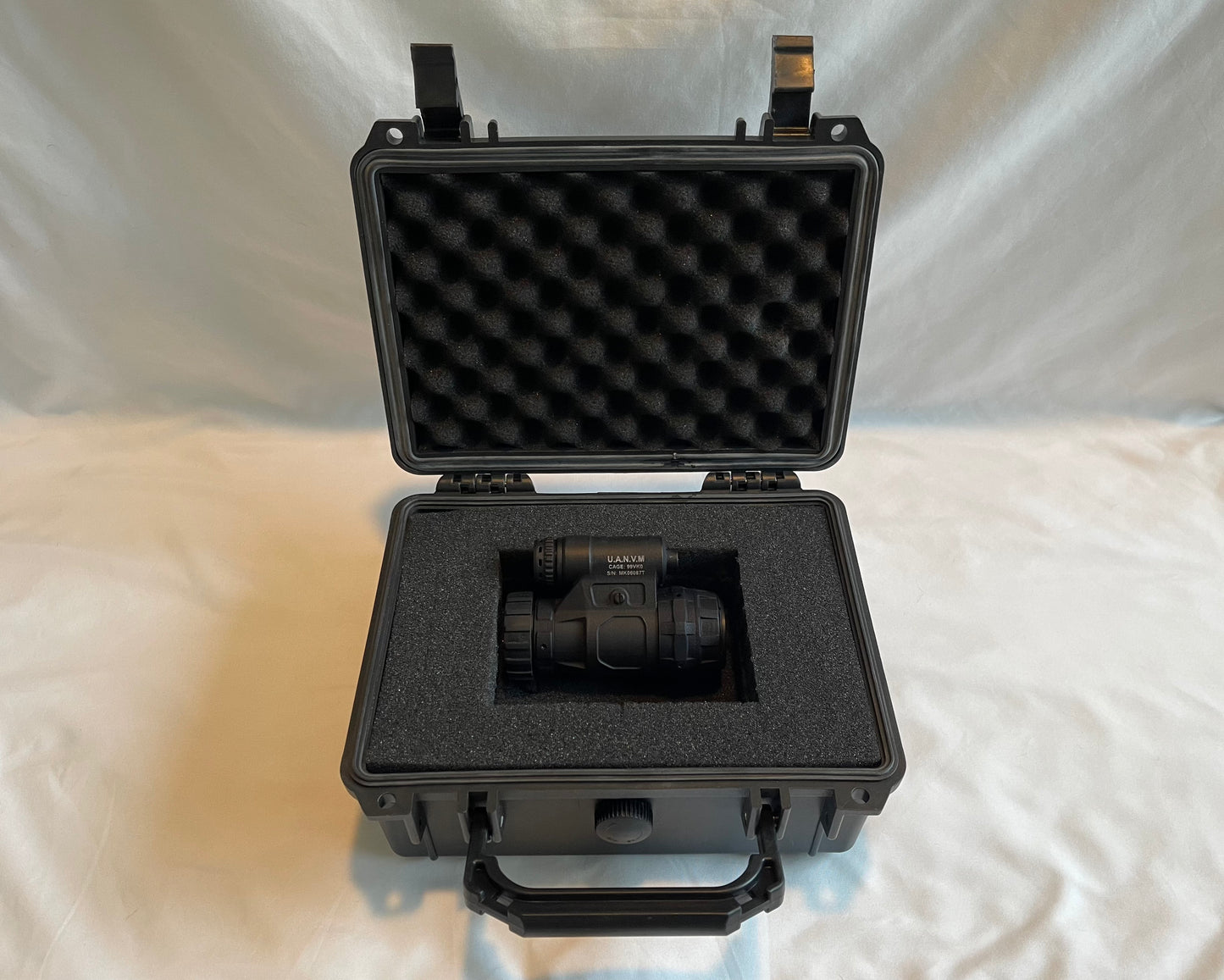 Elbit White Phoshor Nocturn Industries Tanto
